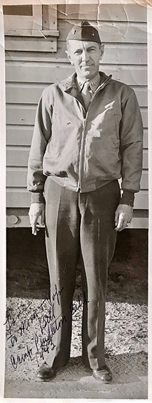 Captain Skinner at Camp Pendleton,
California in 1943.